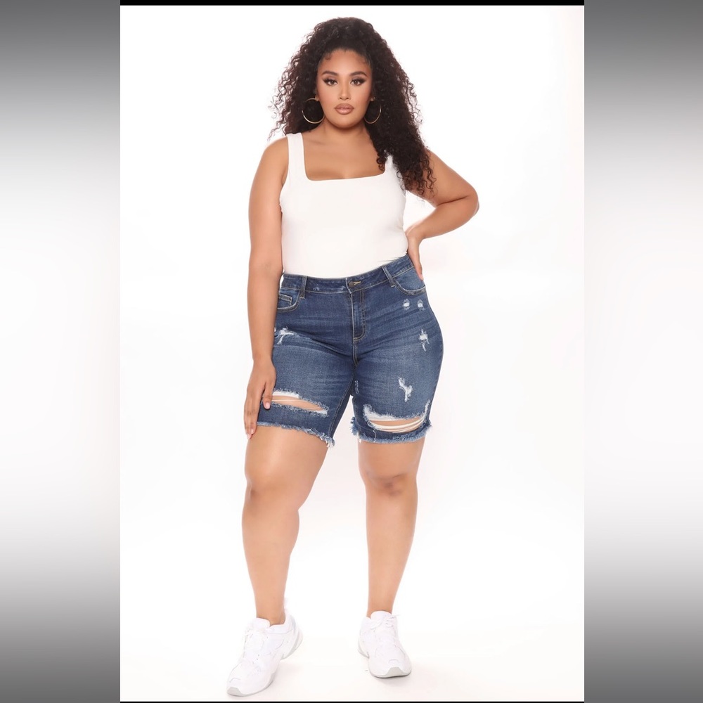Switch It Up Bermuda Short - Dark Wash Size 1 X